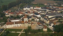 Skyline of Lencloître