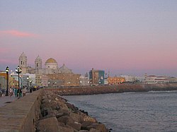 Cádiz ob sončnem zahodu
