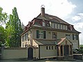 Villa, Garten und Einfriedung