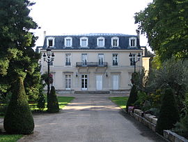 Garches Town Hall