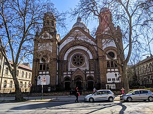 Novi Sad Synagogue by Lipót Baumhorn, 1909