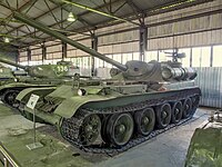 クビンカ戦車博物館に展示されているSU-101の試作車