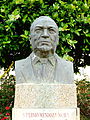 Monument to Plinio Mendoza Neira