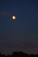 Eclipse visto a distancia, tomado en Francia.