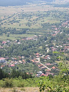 Runcu seen from atop of Cornetul Mountain