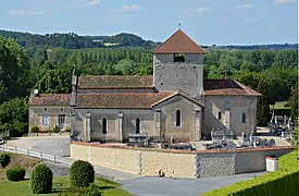 L'église et le cimetière.