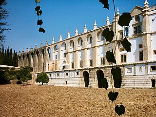 Fachada sul do Convento de Cristo; Aqueduto