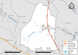 Carte en couleur présentant le réseau hydrographique de la commune