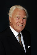 Poul Schlüter Danmarks statsminister (1982–1993)