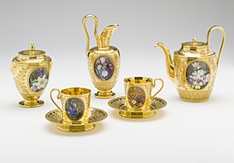 Tea service, decorated by Georgius J. Van Os, Sèvres, 1812.