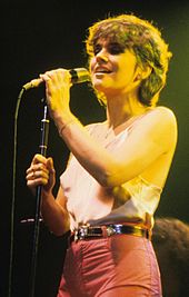 Singer Linda Ronstadt