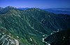 針ノ木岳から望む爺ヶ岳と高瀬川の支流である篭川（2001年9月23日）