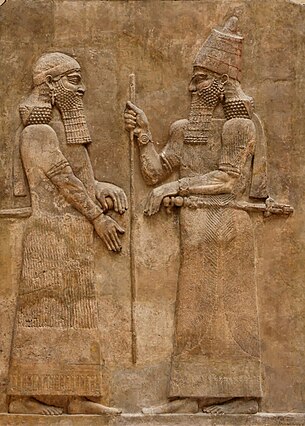 Сарган II (справа) са сваім спадчыннікам Сінахерыбом (злева)