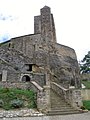 Église Notre-Dame de Vals et croix de pierre