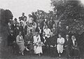 Ślubne zdjęcie Juli Haberek (siostry Franciszka) i Stanisława Wachowicza z 1937 roku. W pierwszym rzędzie trzeci od lewej Franciszek Haberek w mundurze