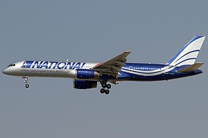 Boeing 757-28A, National Airlines AN2224813