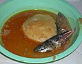 Fufu in Erdnusssauce mit Fisch 004