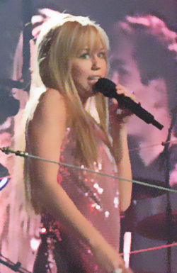 Miley Cyrus jako Hannah Montana