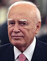 26 decembrie: Karolos Papoulias, politician grec, președinte al Greciei