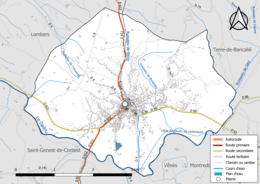 Carte en couleur présentant le réseau hydrographique de la commune