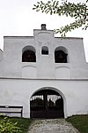 Portal zur katholischen Filialkirche und Friedhof