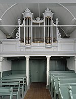 Interieur met orgel