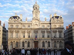 L'Hôtel de Ville