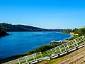 Blick auf die Molitovsky-Brücke in Nischni Nowgorod vom Ufer des Oka. Juli 2014