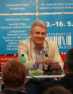 Simon Mawer na pražském veletrhu Svět knihy 2010.