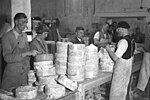 הכנת גבינות טילזיט, שנות השלושים