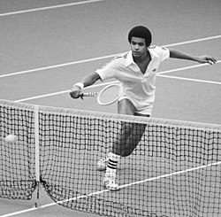 Yannick Noah tokom Davis Cupa 1979. godine