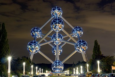 Illuminated spheres with LED lighting after renovation (11 September 2007)