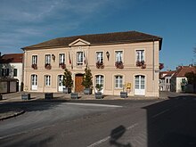 Coupvray - Mairie (1).jpg