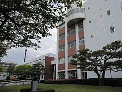 十和田市役所 本庁舎（2007年7月撮影）