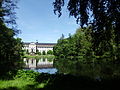 Blick über den Schlossteich auf Schloss Ringelheim