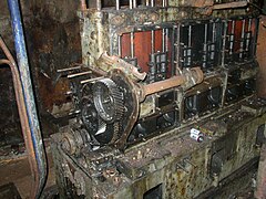 Groupe électrogène dans une casemate de la forêt de Coume.