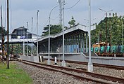 Kanopi dan peron baru Stasiun Cepu tahun 2021