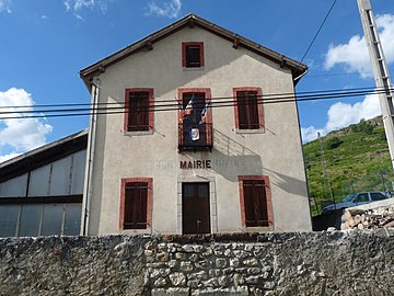 La mairie.