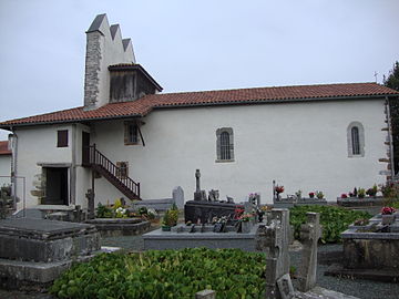 Berraute, église avec cimetière.