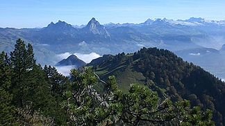 Schwyzer Alpen mit dem Grossen Mythen im Mittelgrund