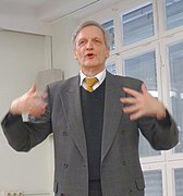 Thomas Geelhaar 2015 am Institut Dr. Flad in Stuttgart