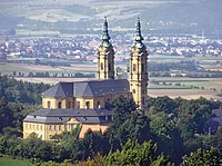 Wallfahrtskirche Vierzehnheiligen über dem Maintal