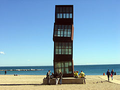 L'estel ferit (1992), de Rebecca Horn, Passeig Marítim de la Barceloneta.