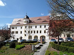 Zámek Limbach sloužící jako radnice