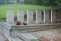 Tombes des soldats anglais dans le cimetière paroissial.