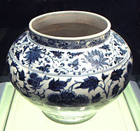 Блакитно-білий глек, Цзіндечжень, династія Юань (1271-1368).