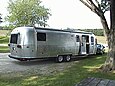 Ein Wohnwagen von Airstream