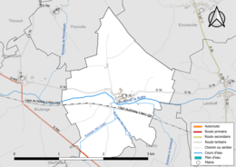 Carte en couleur présentant le réseau hydrographique de la commune