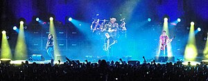 Staind live at the LEC in لاریدو، تکزاس, U.S. in 2009