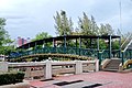 Nameless steel bridge spans Khlong Phadung Krung Kasem and links between State Railway of Thailand (SRT) in Pathum Wan District and Debsirin School in Pom Prap Sattru Phai District (seen from Pom Prap Sattru Phai side)